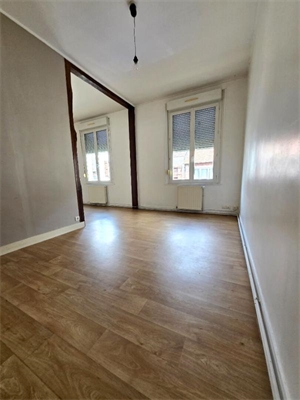 t3 à la location -   60130  SAINT JUST EN CHAUSSEE, surface 75 m2 location t3 - UBI483336809